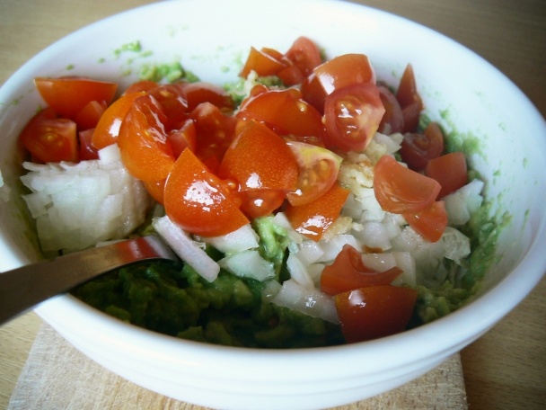 Guacamole - avokádová nátierka (fotorecept) - obrázok 3