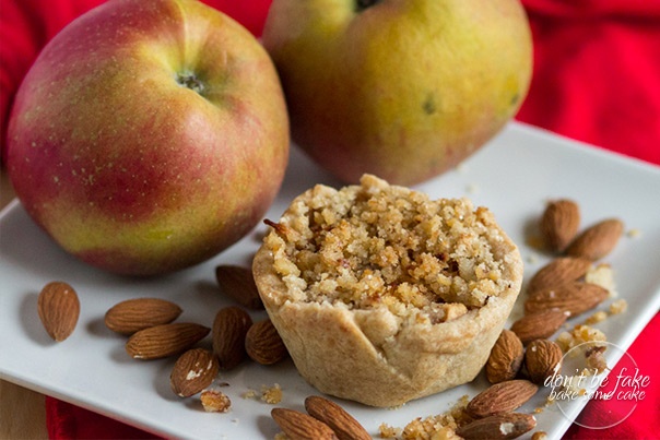 Mini apple pies s mandľovou posýpkou (fotorecept) - obrázok 7