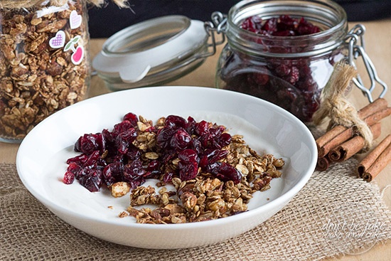 Zimná perníková granola - obrázok 4