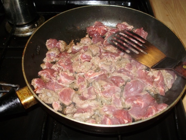 Hovädzie Stroganov (fotorecept) - obrázok 1