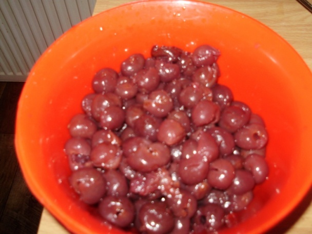Šťavnaté čerešňové rezy (fotorecept) - obrázok 4