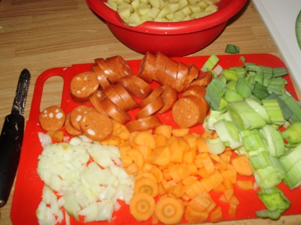 Rýchly fazuľový hrniec s klobáskou (fotorecept) - obrázok 2