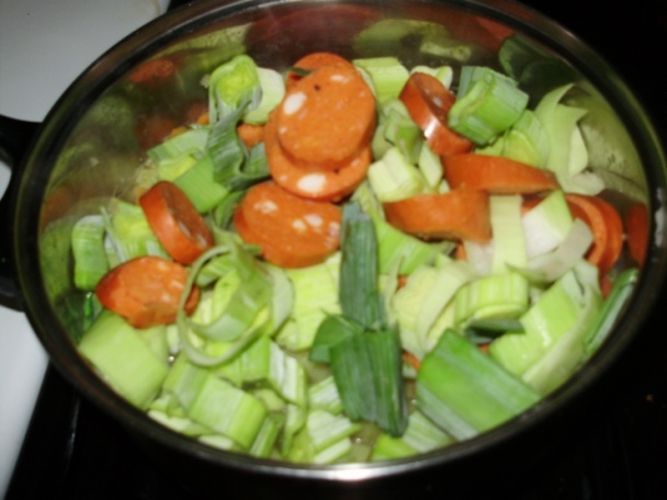 Rýchly fazuľový hrniec s klobáskou (fotorecept) - obrázok 4