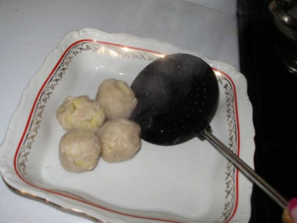 Jablkové knedličky s orechami (fotorecept) - obrázok 6