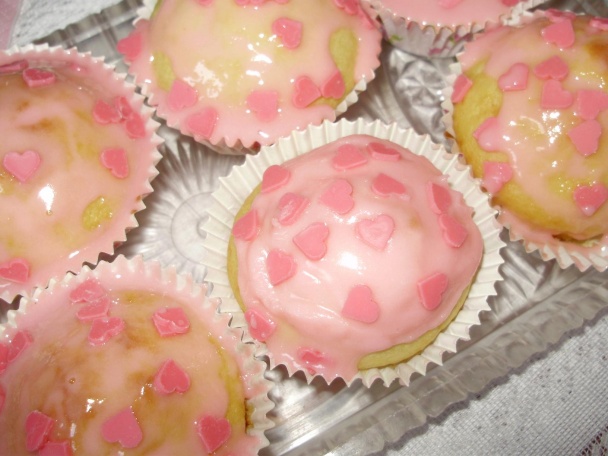 Cupcakes s jahodovou polevou (fotorecept) - obrázok 7