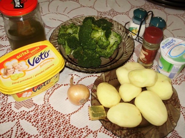 Brokolica so zemiakovou kašou (fotorecept) - obrázok 1