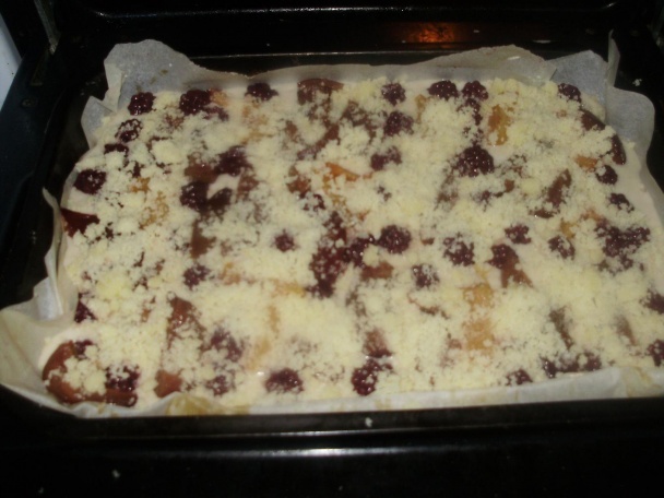 Ovocný koláč s posýpkou (fotorecept) - obrázok 5