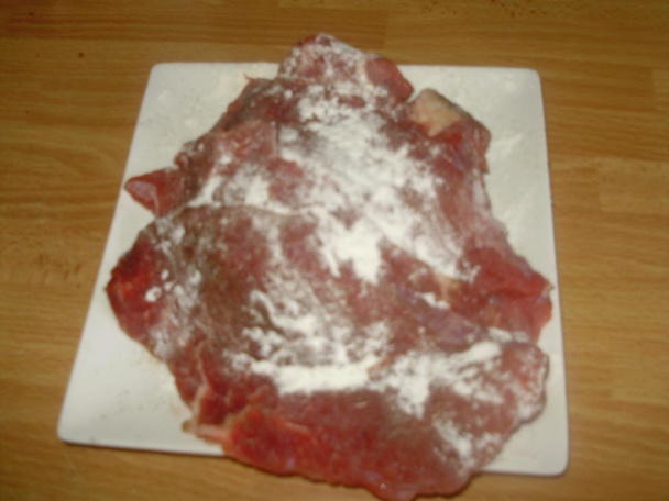 Hovädzie s horčicovou a paradajkovou omáčkou (fotorecept) - obrázok 1