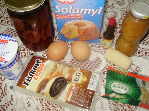 Slivkový koláč s marcipánom (fotorecept) - obrázok 1