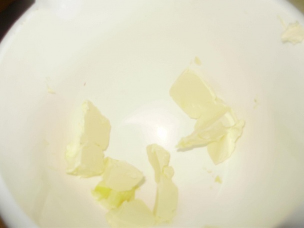 Orechová torta s višňami a šľahačkou (fotorecept) - obrázok 3