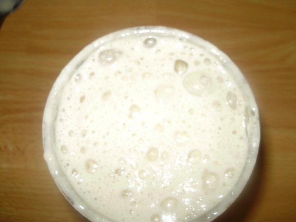 Kysnuté koláčiky s tvarohovým pudingom a ovocím (fotorecept) - obrázok 2