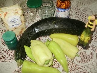 Cuketový šalát s paprikami (fotorecept) - obrázok 1