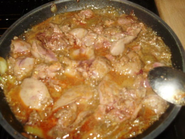 Restovaná kuracia pečeň so slovenskou ryžou (fotorecept) - obrázok 3