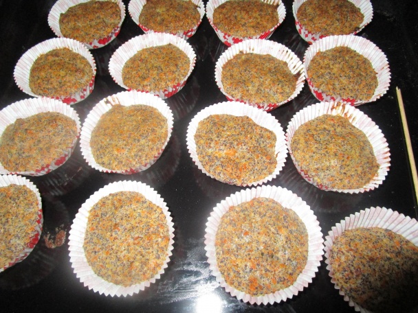 Mrkvovo-makové mafiny bez múky (fotorecept) - obrázok 11