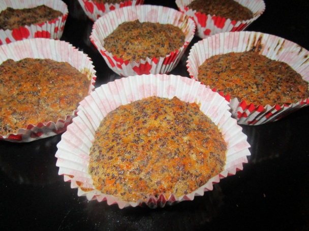 Mrkvovo-makové mafiny bez múky (fotorecept) - obrázok 12