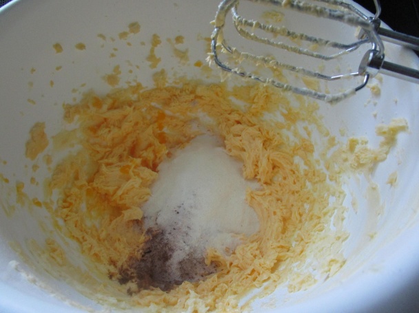 Koláč s džemom a kokosovým snehom podľa A. Polákovej (fotorecept) - obrázok 4