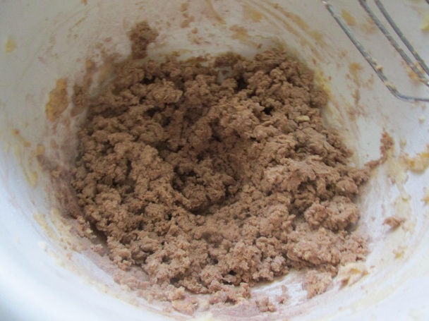 Koláč s džemom a kokosovým snehom podľa A. Polákovej (fotorecept) - obrázok 5