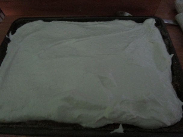 Koláč s džemom a kokosovým snehom podľa A. Polákovej (fotorecept) - obrázok 10