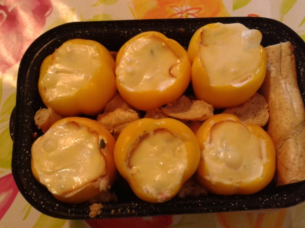 Tvarohovo-syrové pečené papriky - obrázok 2