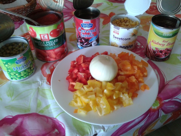 Kurací guľáš pikantný - obrázok 2