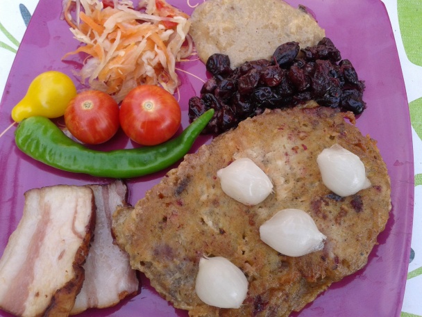 Bravčová krkovička v zemiakovom cestičku s pivným syrom a brusnicovou omáčkou (fotorecept) - obrázok 12