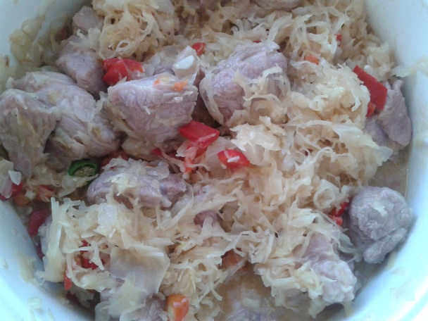 Bravčová krkovička na kapii s kapustou a kuracími kúskami (fotorecept)  - obrázok 7