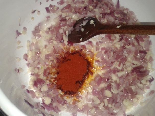 Guláš kurací na spôsob diviny (fotorecept) - obrázok 3