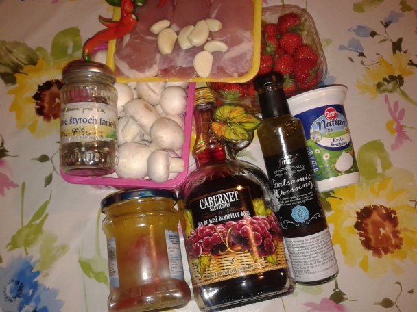 Kuracie stehno s jahodami a šampiňónmi (fotorecept) - obrázok 1