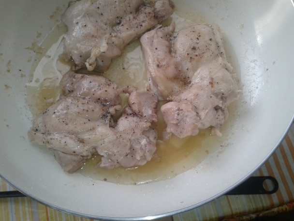 Kuracie stehno s jahodami a šampiňónmi (fotorecept) - obrázok 5