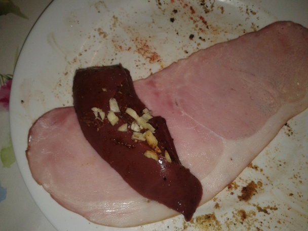 Bravčová pečeň v šunkovom zvitku (fotorecept) - obrázok 1