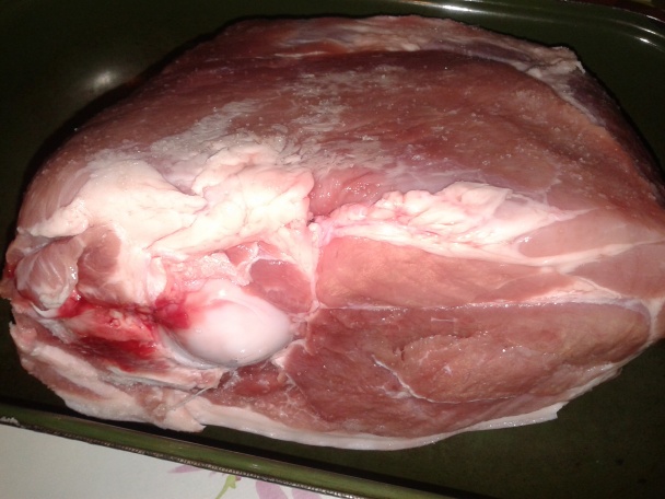 Bravčová lopatka s kosťou pomaly pečená (fotorecept) - obrázok 1