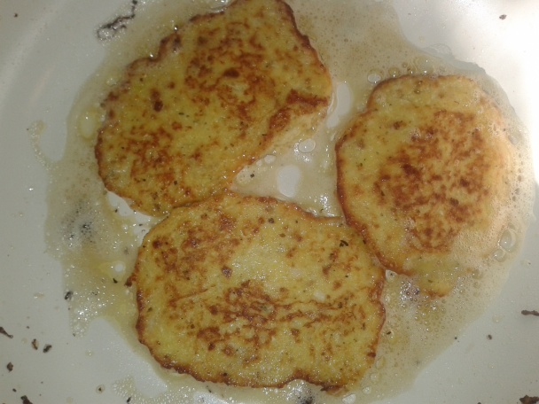 Placky zo zemiakovej kaše a kapusty (fotorecept) - obrázok 3