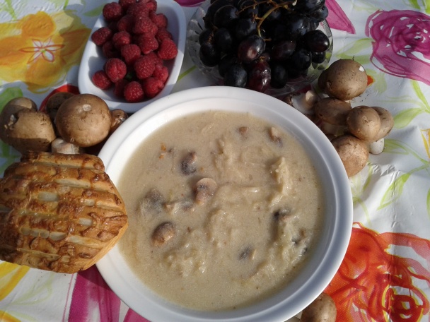 Šampiňónová polievka s kyslou kapustou (fotorecept) - obrázok 9