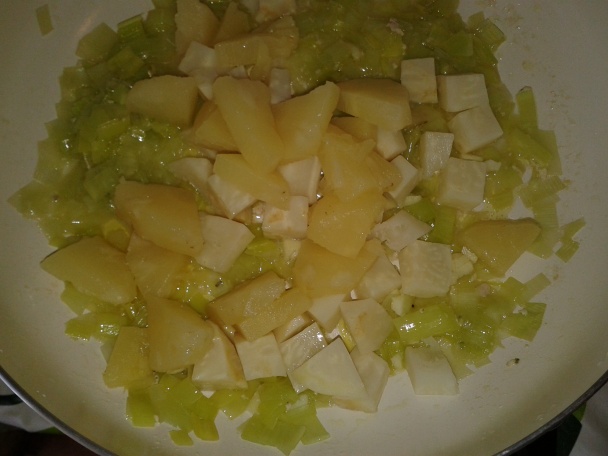 Morčacie s ananásom a zelerom (fotorecept) - obrázok 5