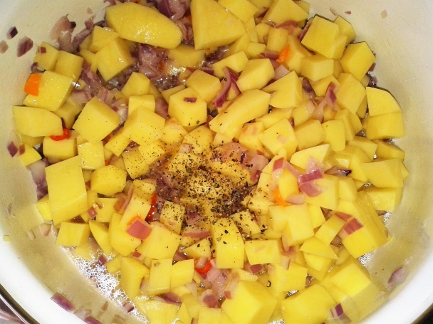 Kurací šalát s vajcom a so zeleninou (fotorecept) - obrázok 5