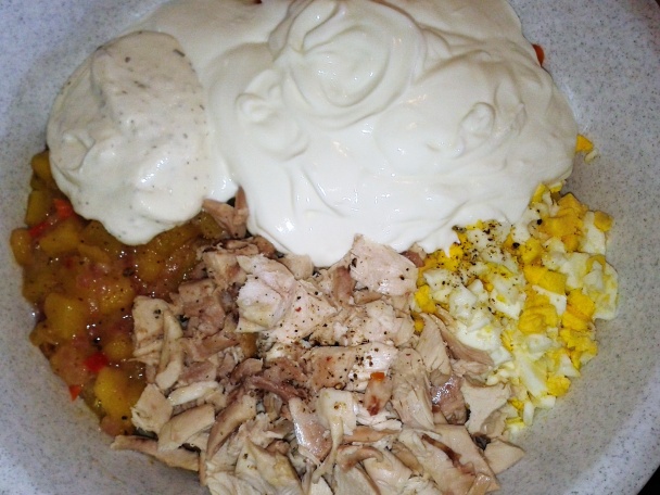 Kurací šalát s vajcom a so zeleninou (fotorecept) - obrázok 10