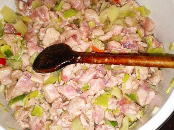 Morčacie stehno so zeleninou a hríbmi (fotorecept) - obrázok 3