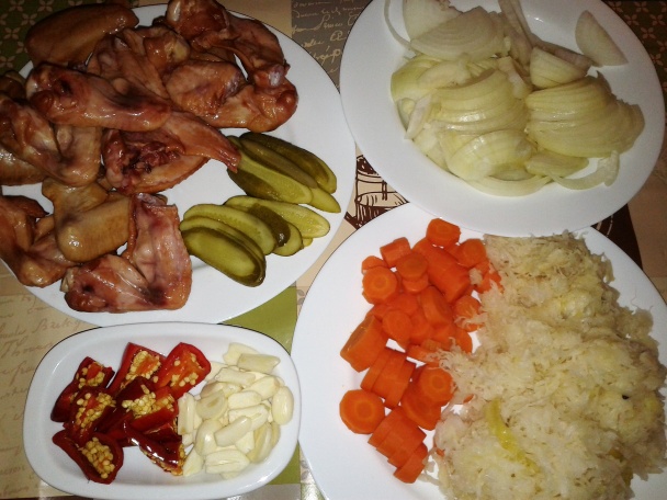 Nakladané údené kuracie krídelká pikantné (fotorecept) - obrázok 1