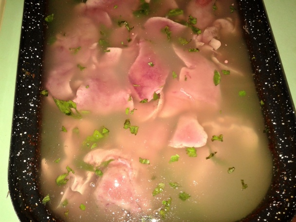 Králičia pečienka v ochutenej bravčovej masti (fotorecept) - obrázok 5