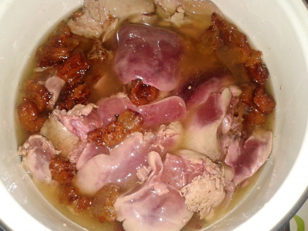 Kačacia pečeň s červenou kapustou a lokšou (fotorecept) - obrázok 9