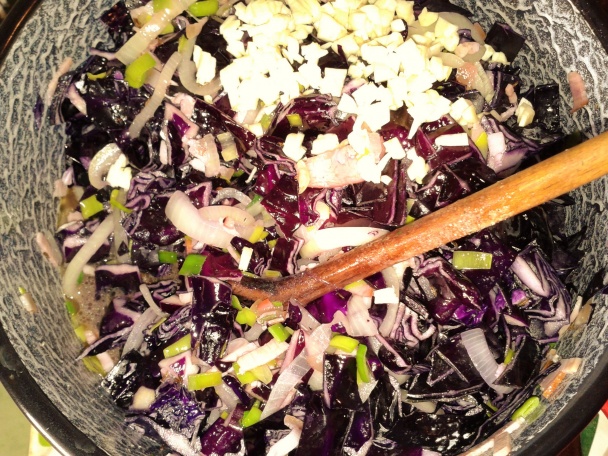 Rolka z bravčového boku plnená červenou kapustou (fotorecept) - obrázok 3