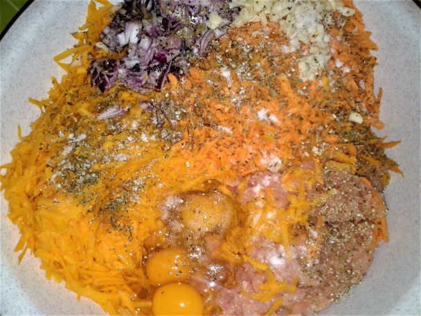 Kuracie fašírky s maslovou tekvicou a batátmi (fotorecept) - obrázok 3