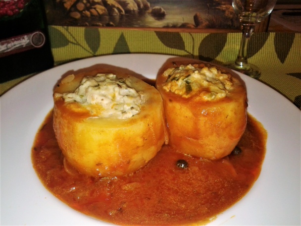 Dusené plnené zemiaky s paradajkovou šťavou (fotorecept) - obrázok 9