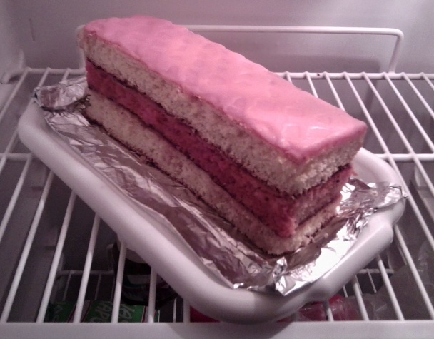 Skladaný punčový zákusok - obrázok 4