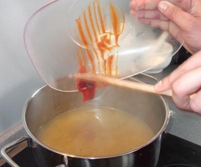 Čínska ostro-kyslá polievka s kuracím mäsom (fotorecept) - obrázok 8