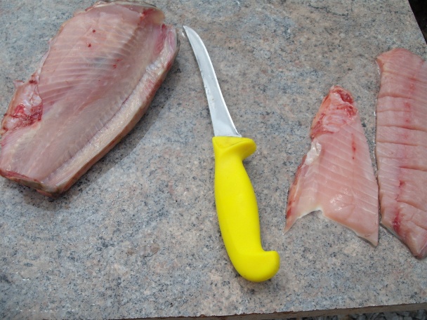 Vyprážané filety z kapra, podrobný návod na filetovanie rýb (fotorecept) - obrázok 4