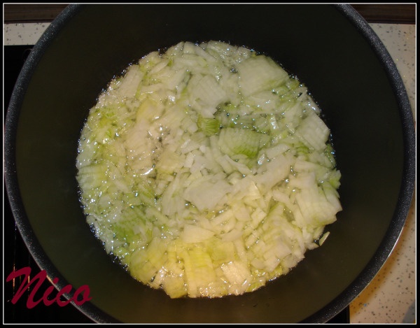 Lečo s vajcom a klobásou (fotorecept) - obrázok 1