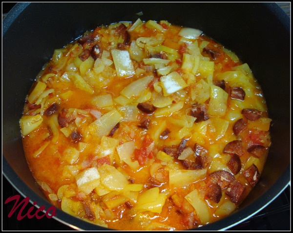 Lečo s vajcom a klobásou (fotorecept) - obrázok 5