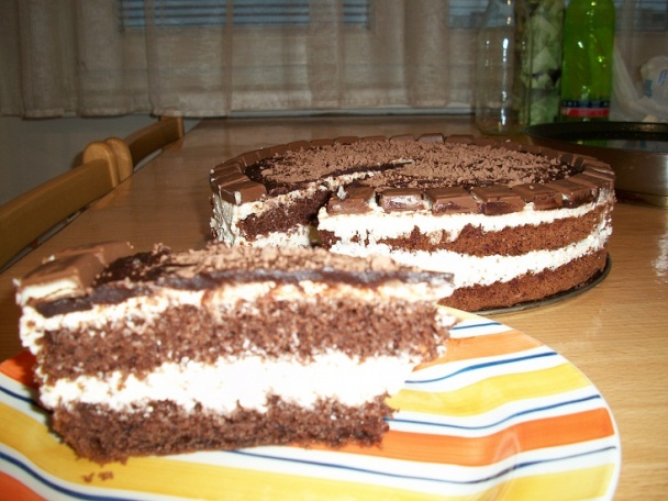 Kakaovo-tvarohová torta - obrázok 4