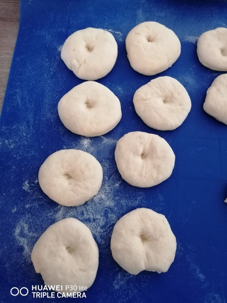 Šišky mäkučké aj na druhý deň (fotorecept) - obrázok 2